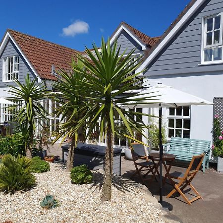 Falmouth Bay Holiday Apartments ภายนอก รูปภาพ