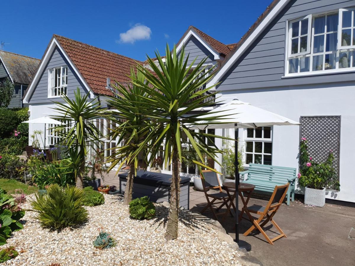 Falmouth Bay Holiday Apartments ภายนอก รูปภาพ