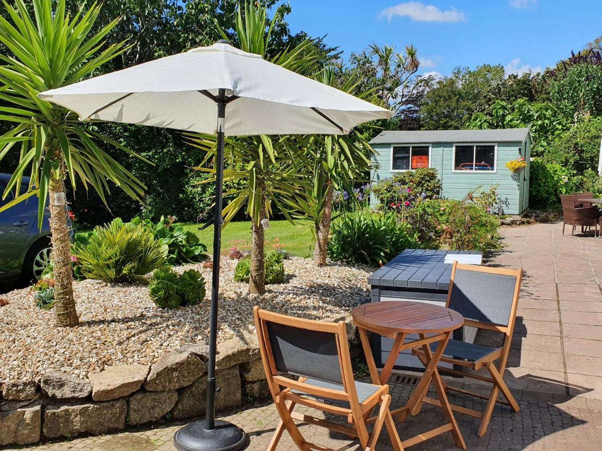 Falmouth Bay Holiday Apartments ภายนอก รูปภาพ