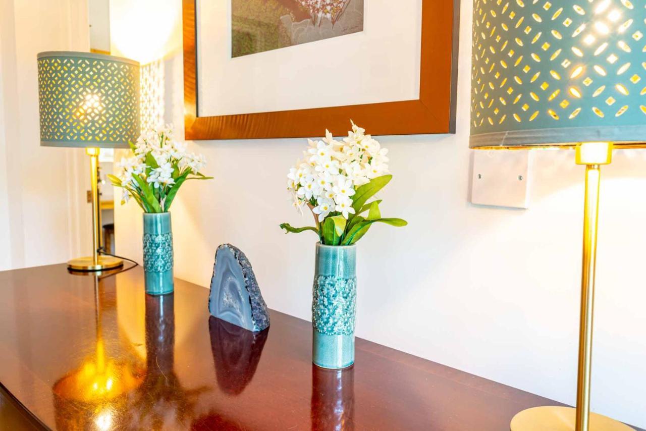 Falmouth Bay Holiday Apartments ภายนอก รูปภาพ