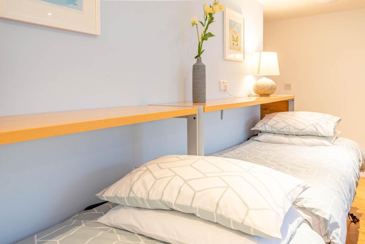 Falmouth Bay Holiday Apartments ภายนอก รูปภาพ