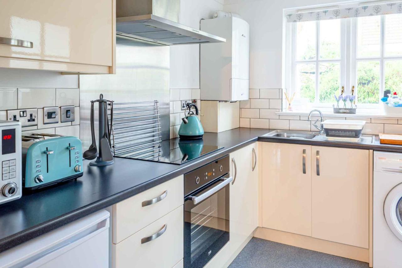 Falmouth Bay Holiday Apartments ภายนอก รูปภาพ