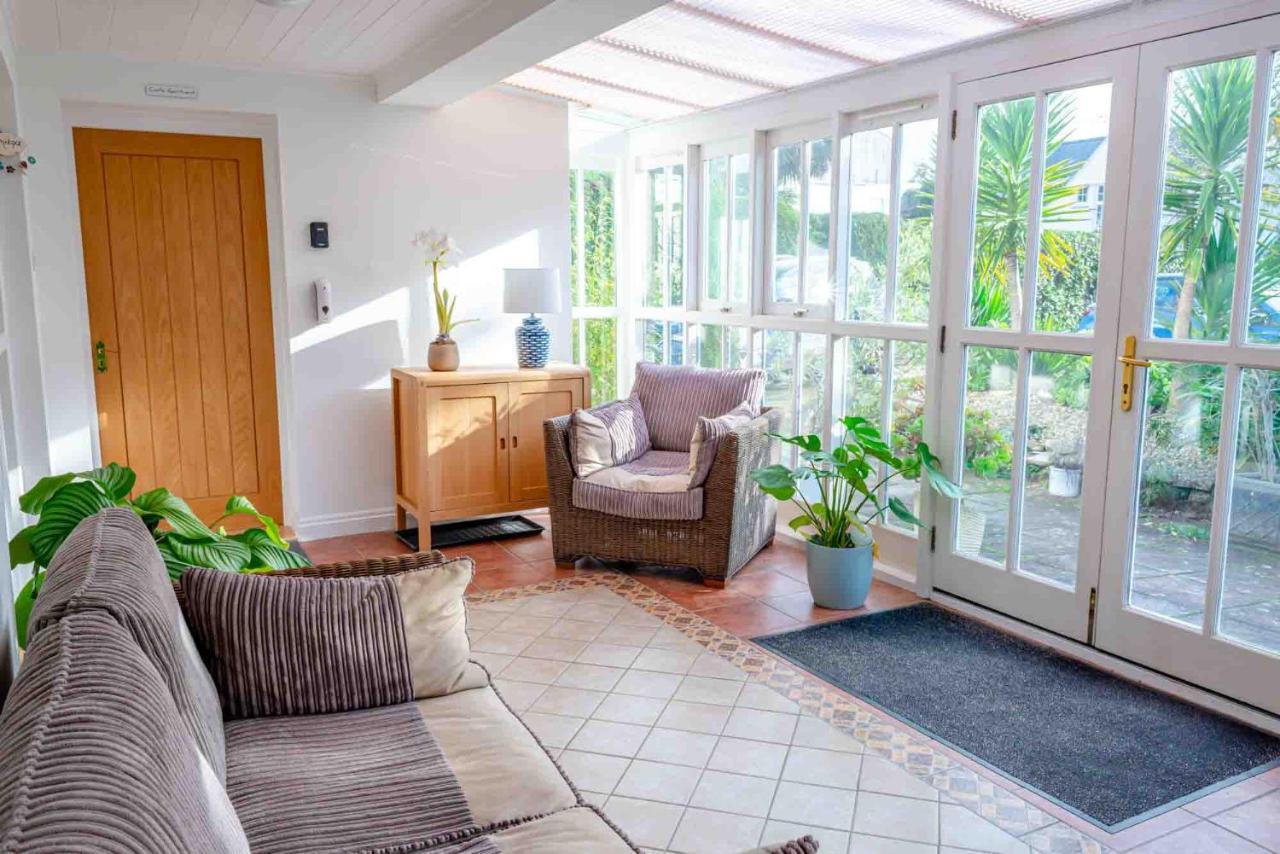 Falmouth Bay Holiday Apartments ภายนอก รูปภาพ
